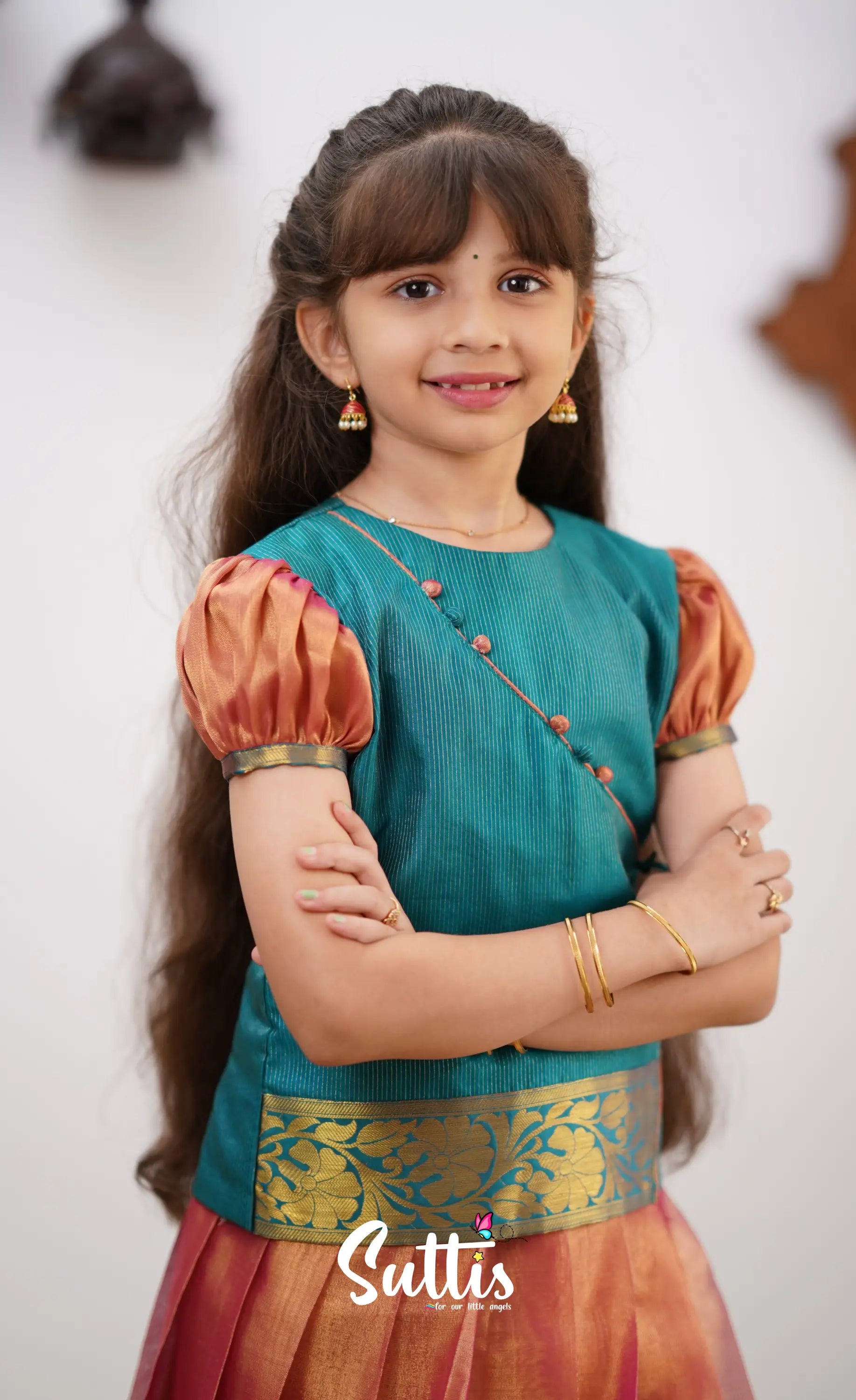 Izhaiyini - Peachish Pink Shade And Teal Blue Tone Organza Pavadai Sattai Kids-Suttis