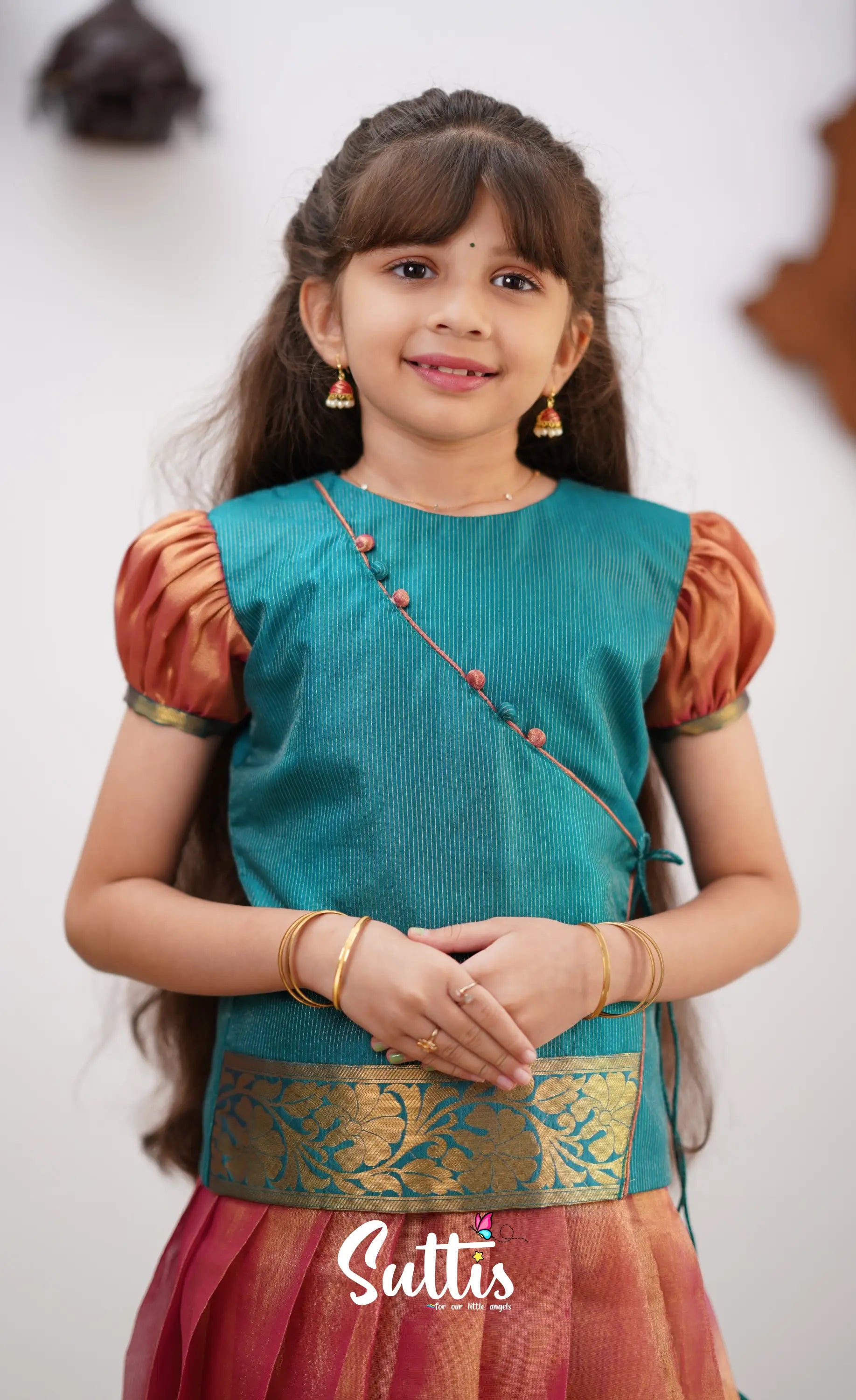 Izhaiyini - Peachish Pink Shade And Teal Blue Tone Organza Pavadai Sattai Kids-Suttis