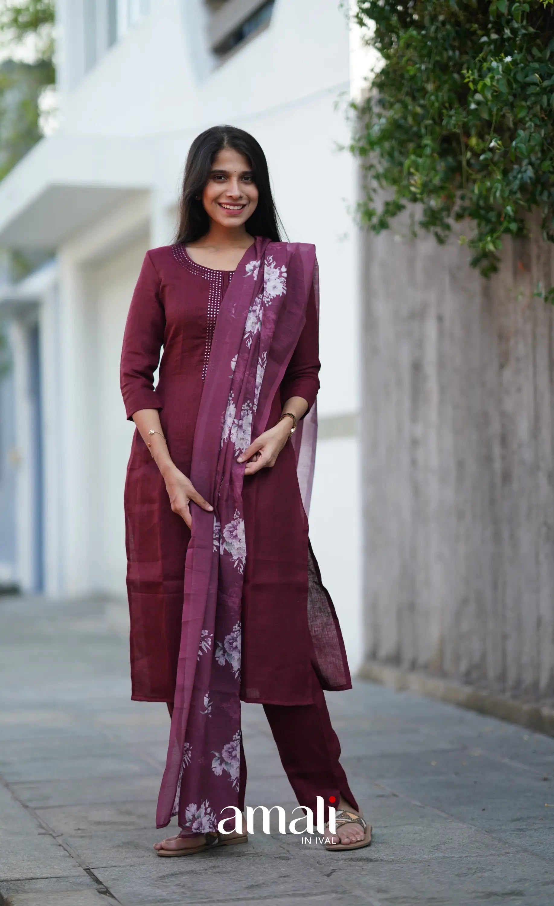 Laila Semi Linen Salwar - Maroon Salwar