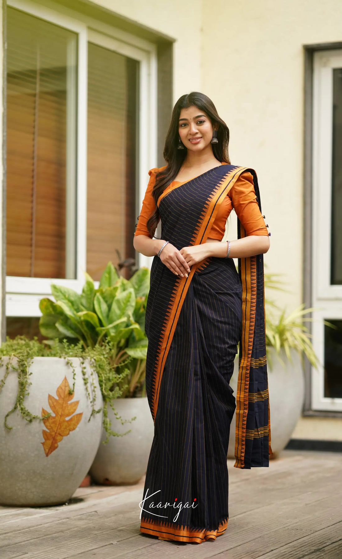 Nalinam Cotton Saree - Black Sarees