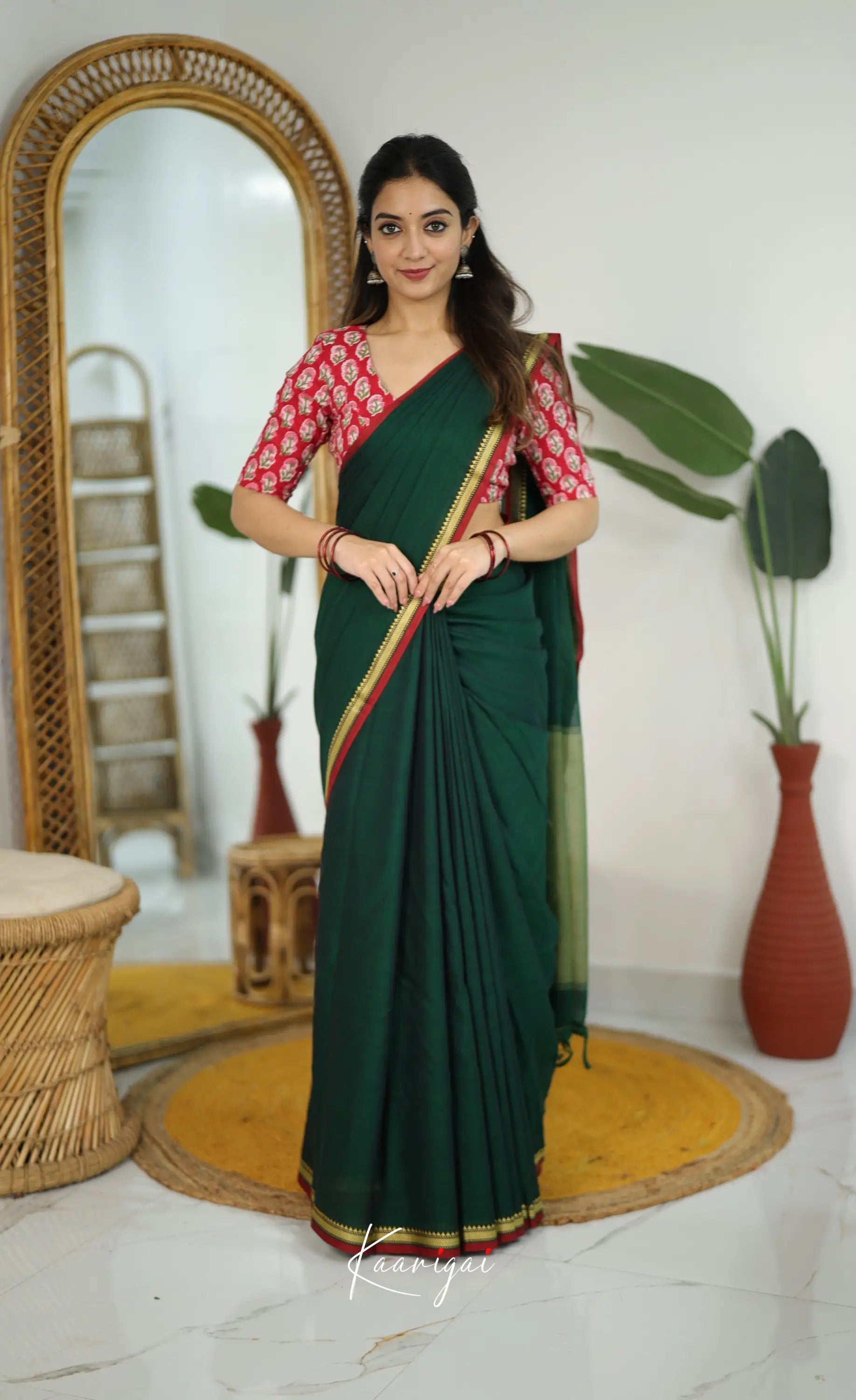 Nira Narayanpet Cotton Saree - Dark Green - Sarees