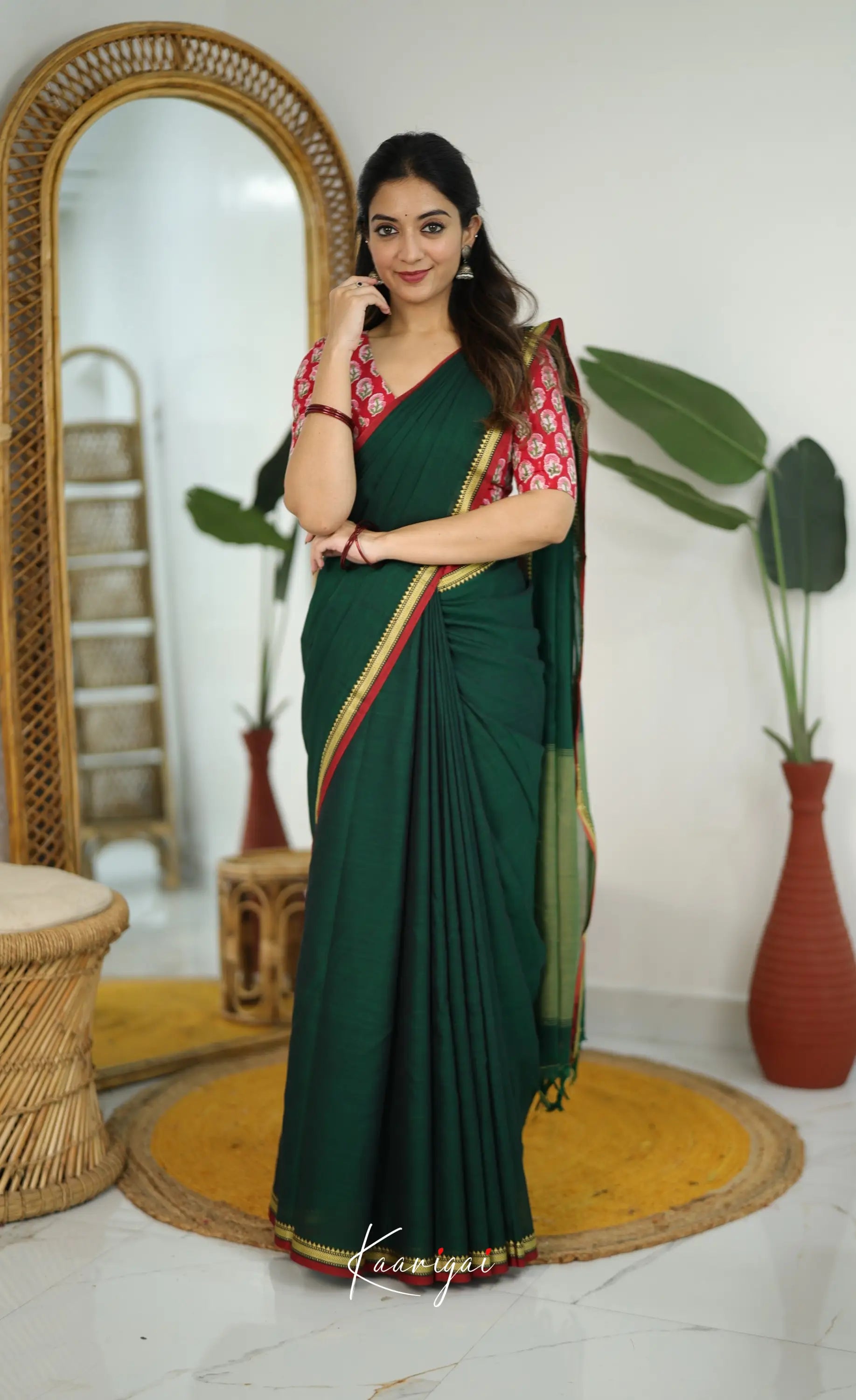 Nira Narayanpet Cotton Saree - Dark Green - Sarees