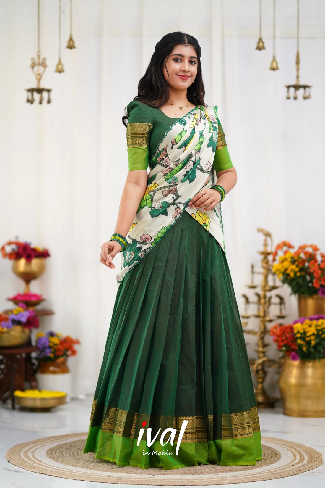 Padmaja Cotton Half Saree - Dark Green And Leaf Sarees