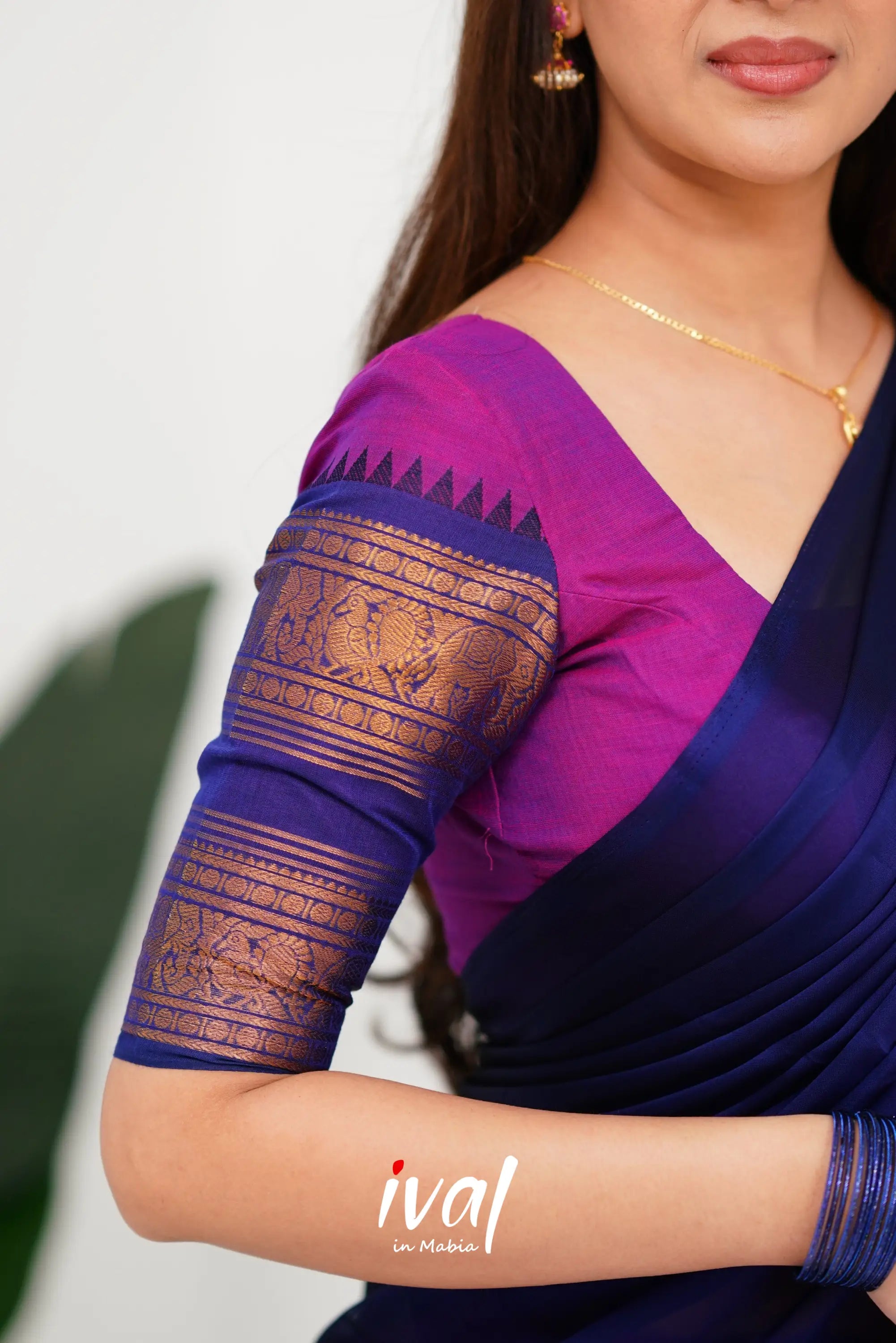 Padmaja Cotton Half Saree - Pinkish Magenta And Navy Blue Sarees