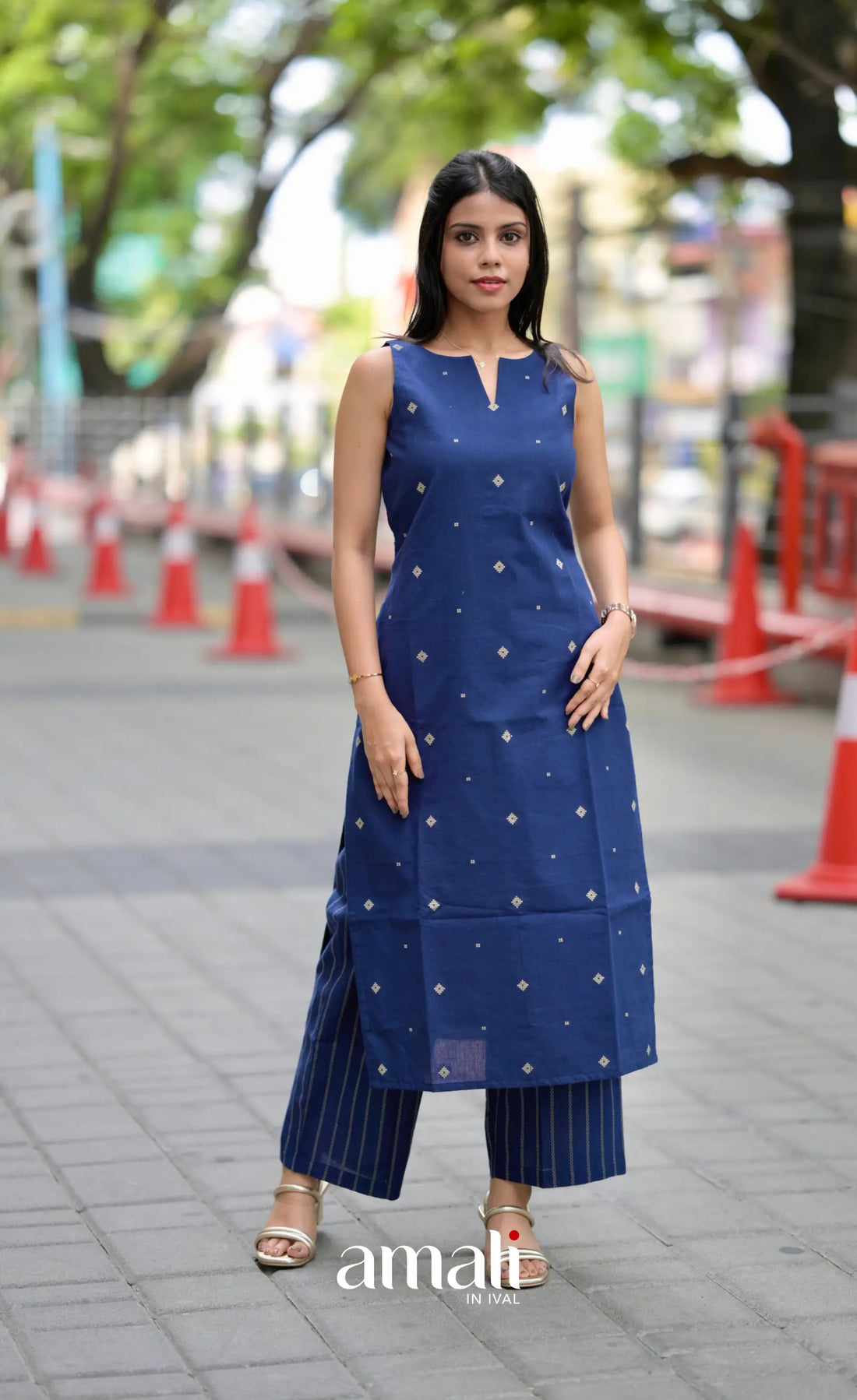 Priyo co-ord set- Navy Blue salwar
