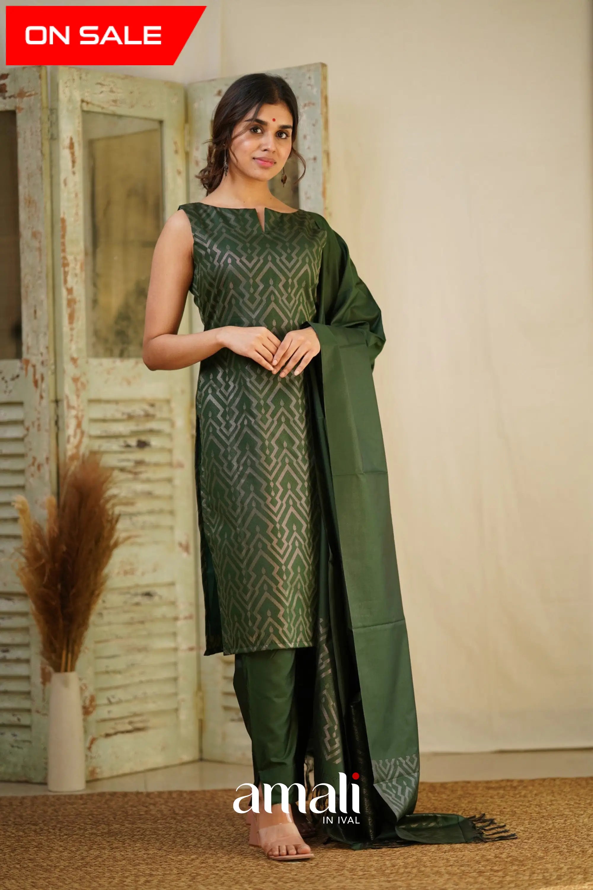 Rathi - Dark Green Unstitched Semi Kanchipuram Silk Salwar Salwar