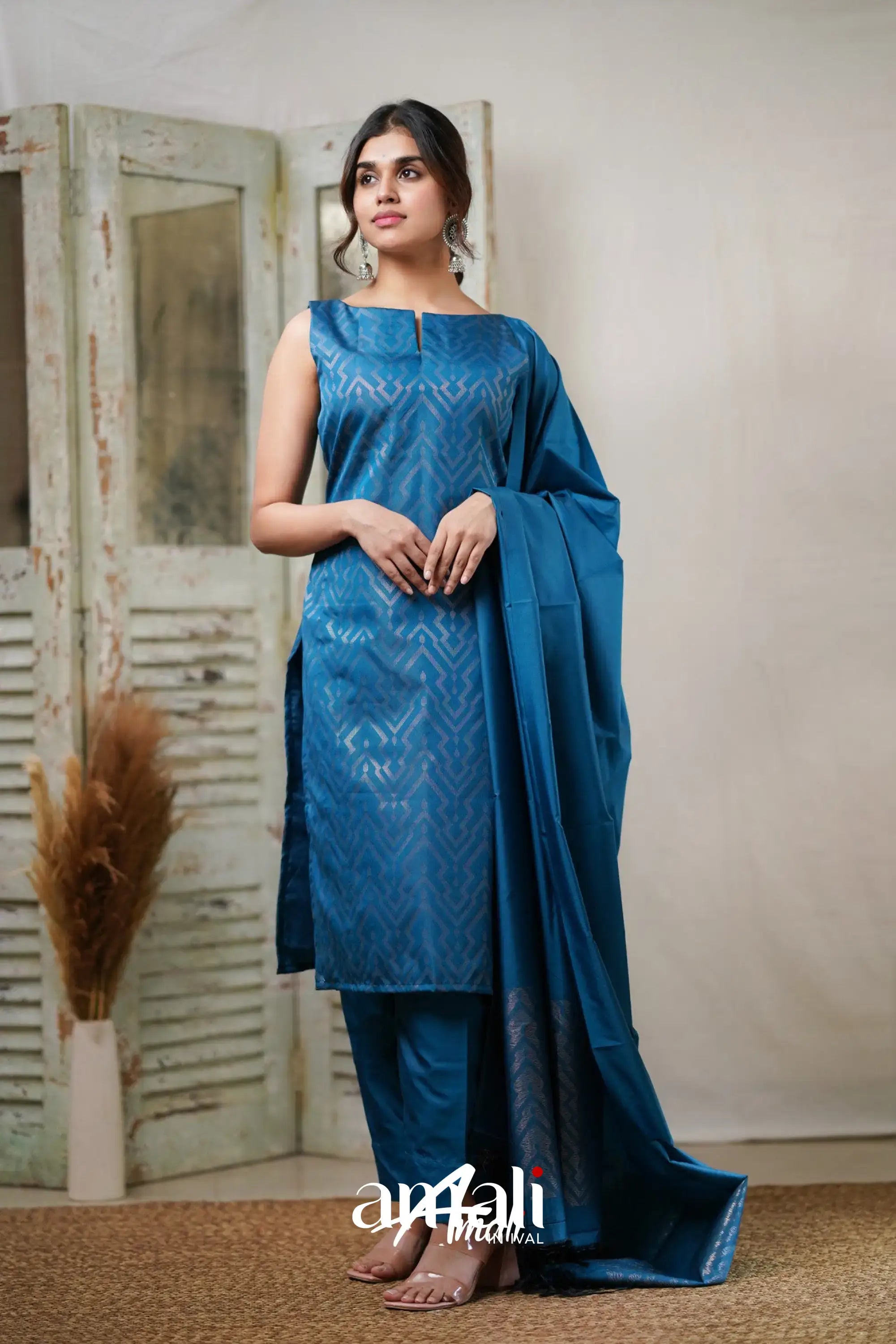 Sanvi - Blue Unstitched Semi Kanchipuram Silk Salwar Salwar