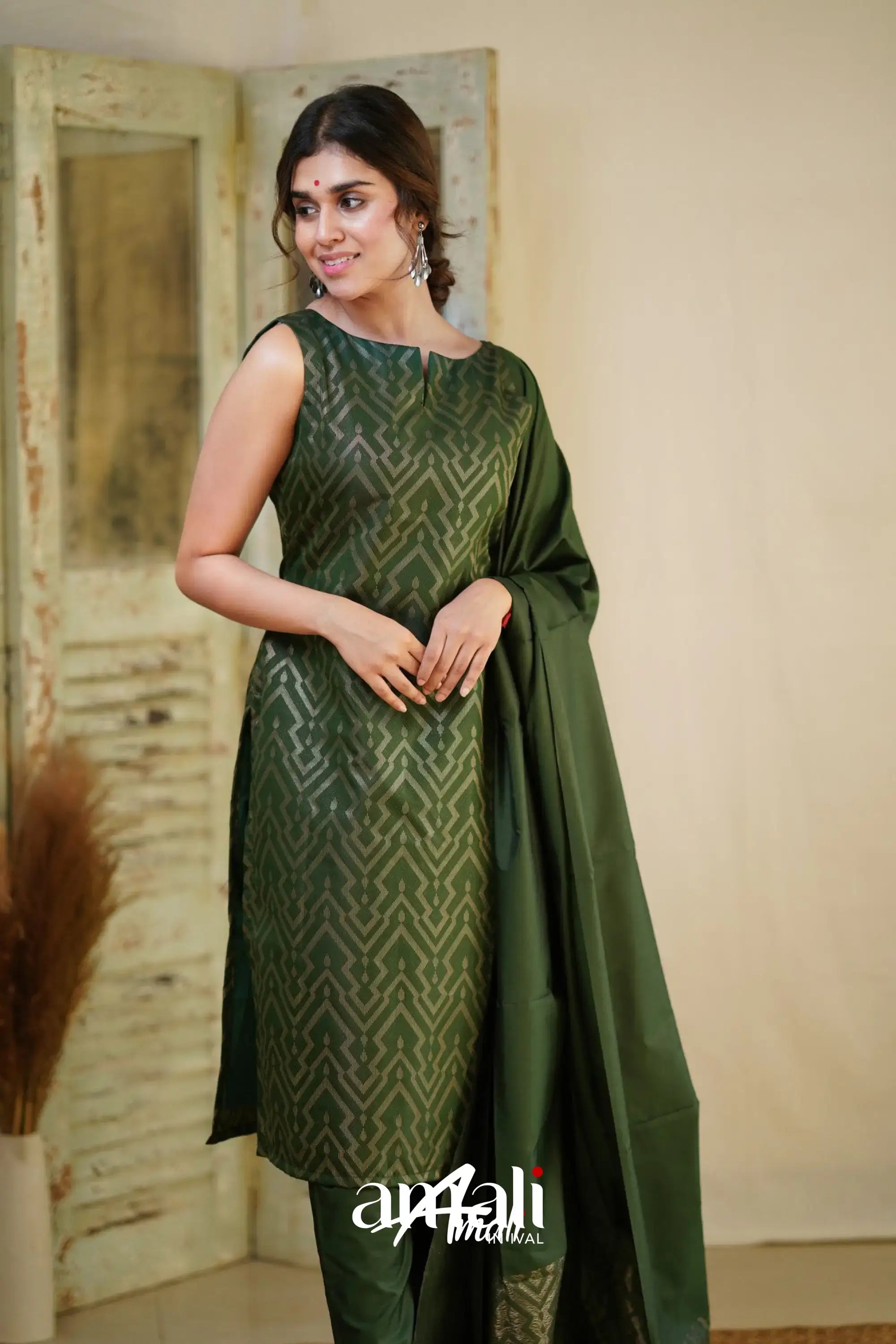 Sanvi - Dark Green Unstitched Semi Kanchipuram Silk Salwar Salwar