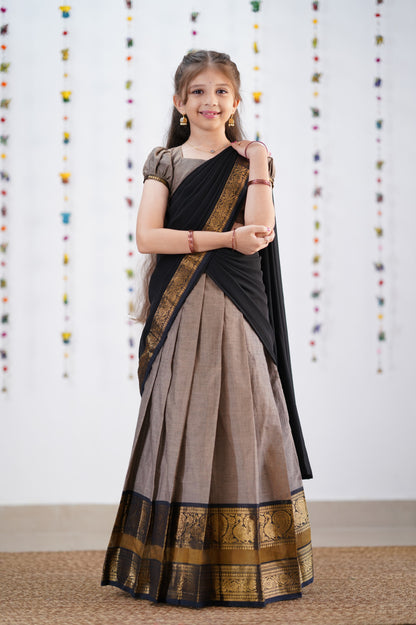 Kumaari Half Saree -Ash &amp; Black