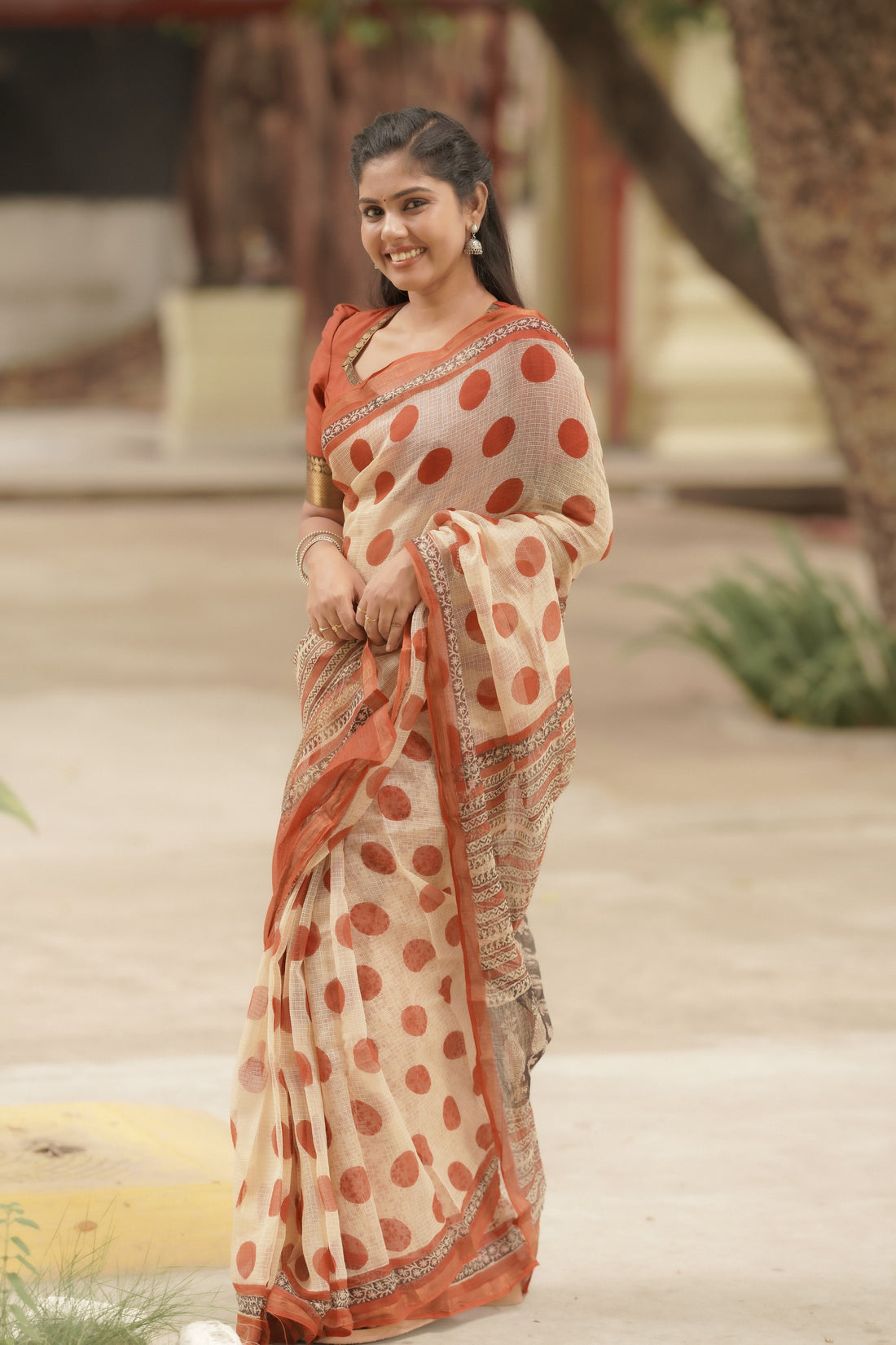 Kamali Kota Saree - Cream and Reddish Maroon