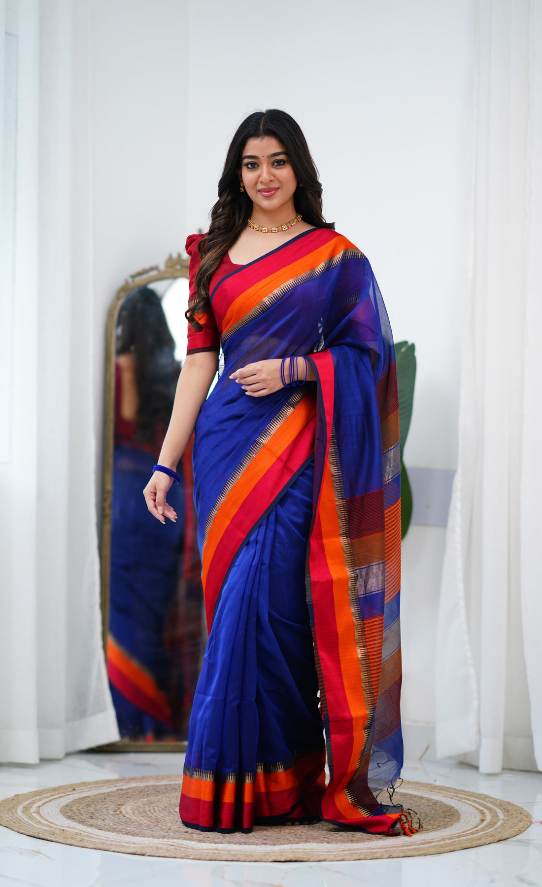 Maanvi Maheswari Silk Cotton Saree - Royal Blue and Red