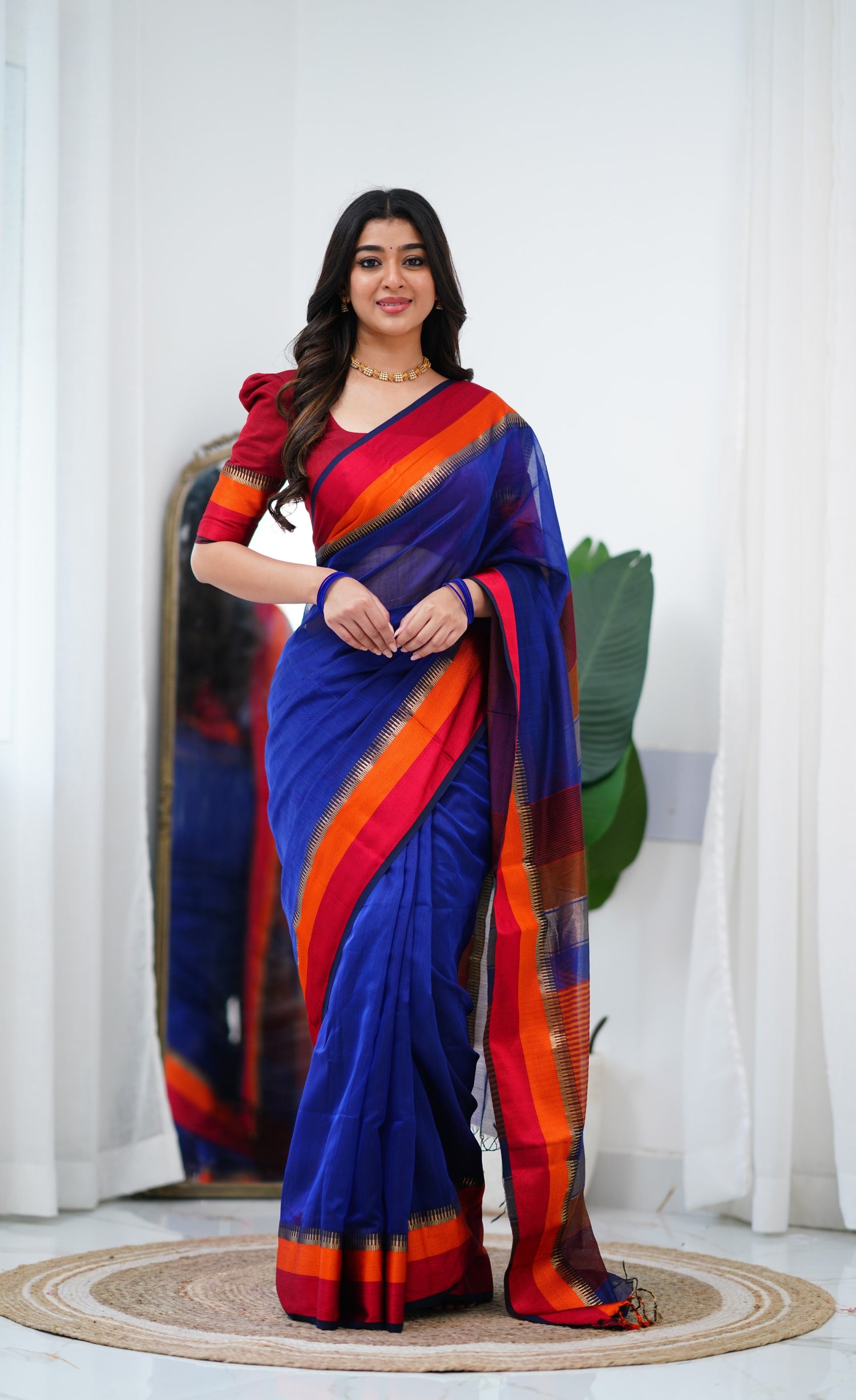 Maanvi Maheswari Silk Cotton Saree - Royal Blue and Red