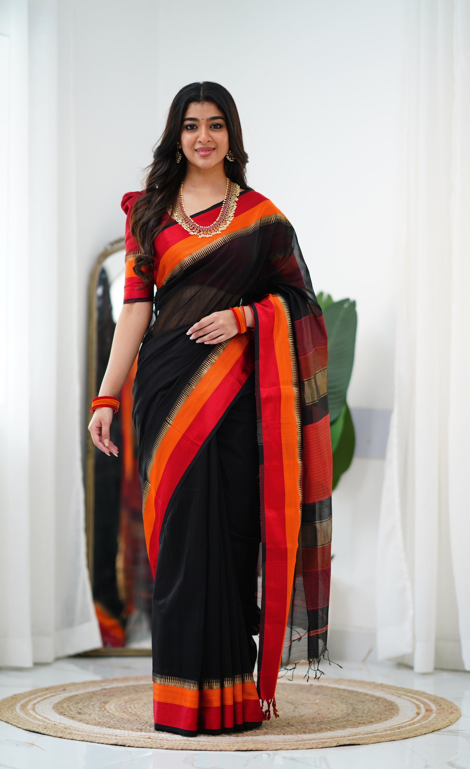 Maanvi Maheswari Silk Cotton Saree - Black and Red