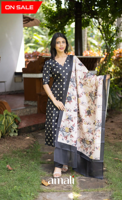 Athira Salwar - Black and Off white salwar