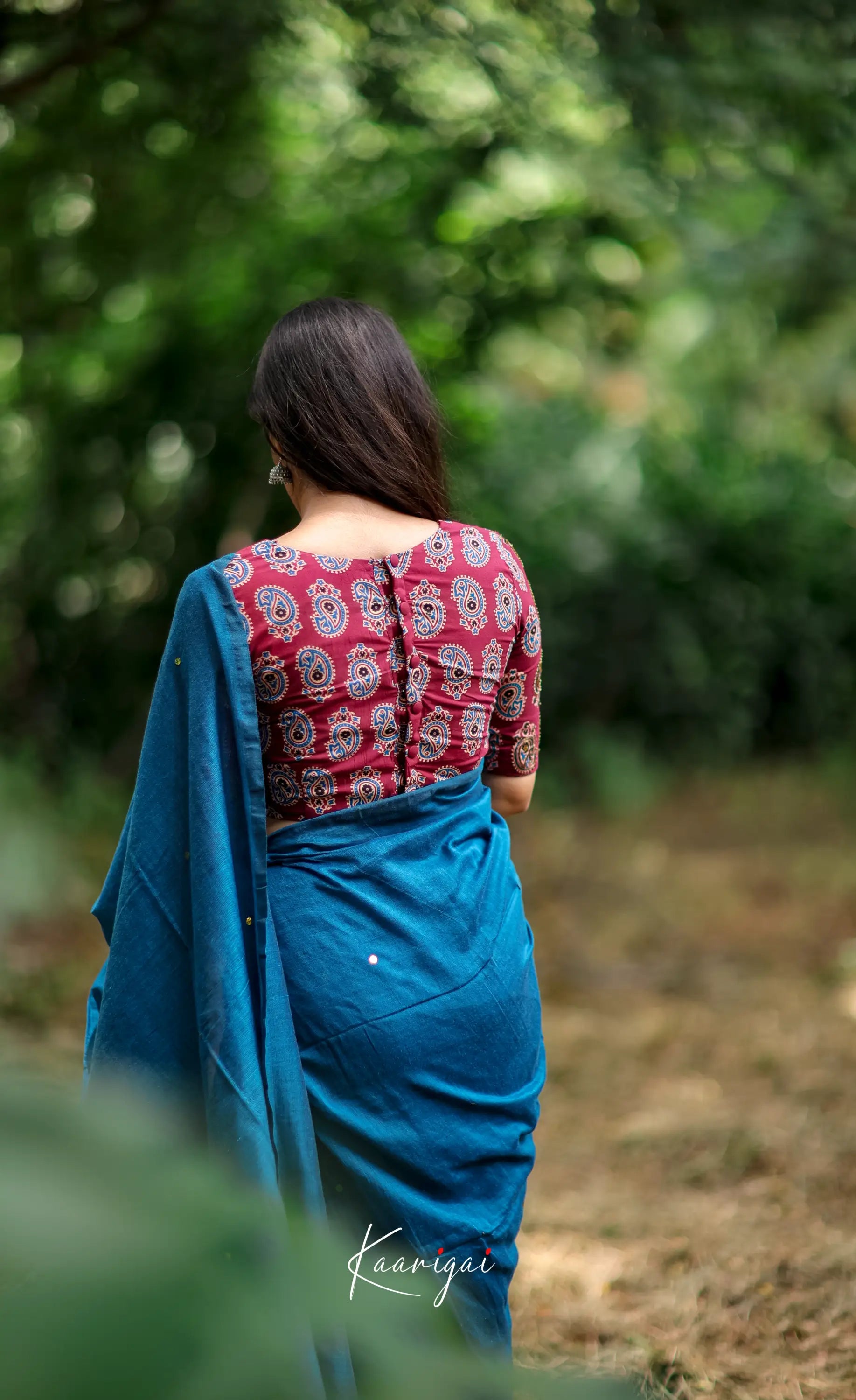 Azhagi- Blue Cotton Saree Sarees