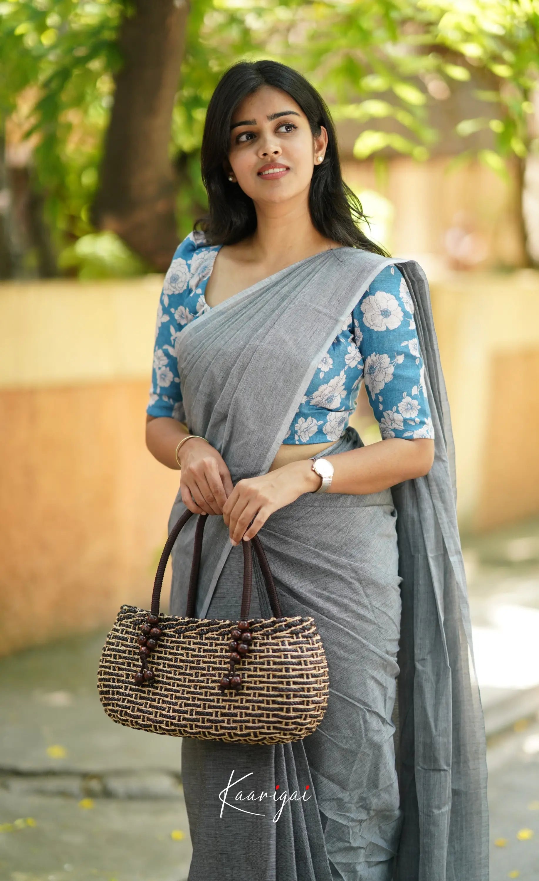 Azhagi - Light Grey Cotton Saree Sarees