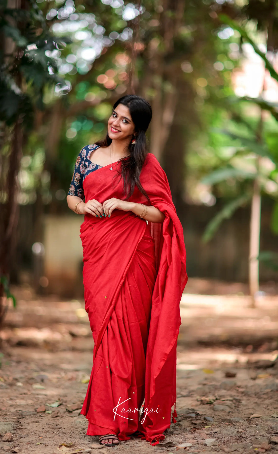 Azhagi- Red Cotton Saree Sarees