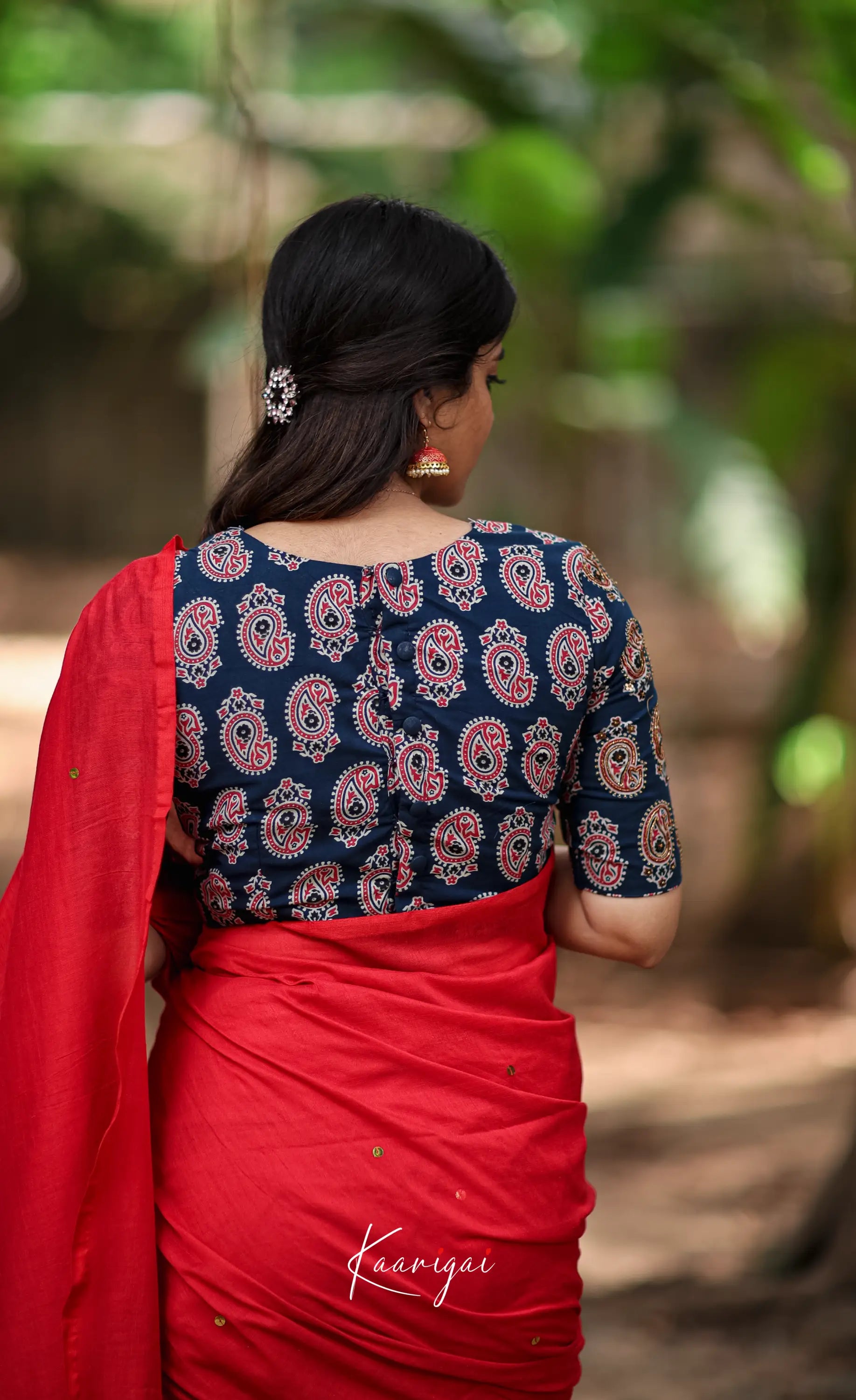 Azhagi- Red Cotton Saree Sarees