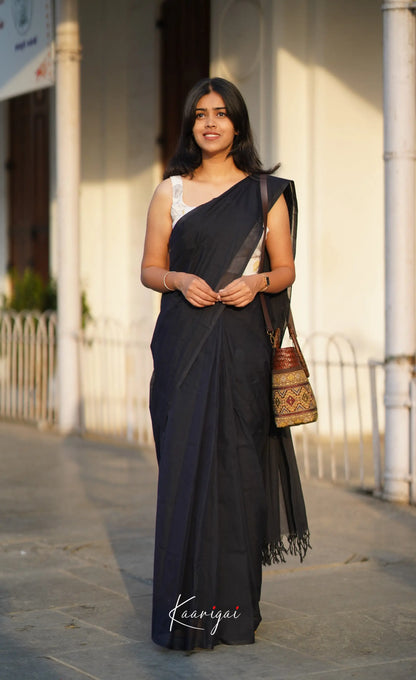 Azhagi - Black Cotton Saree Sarees