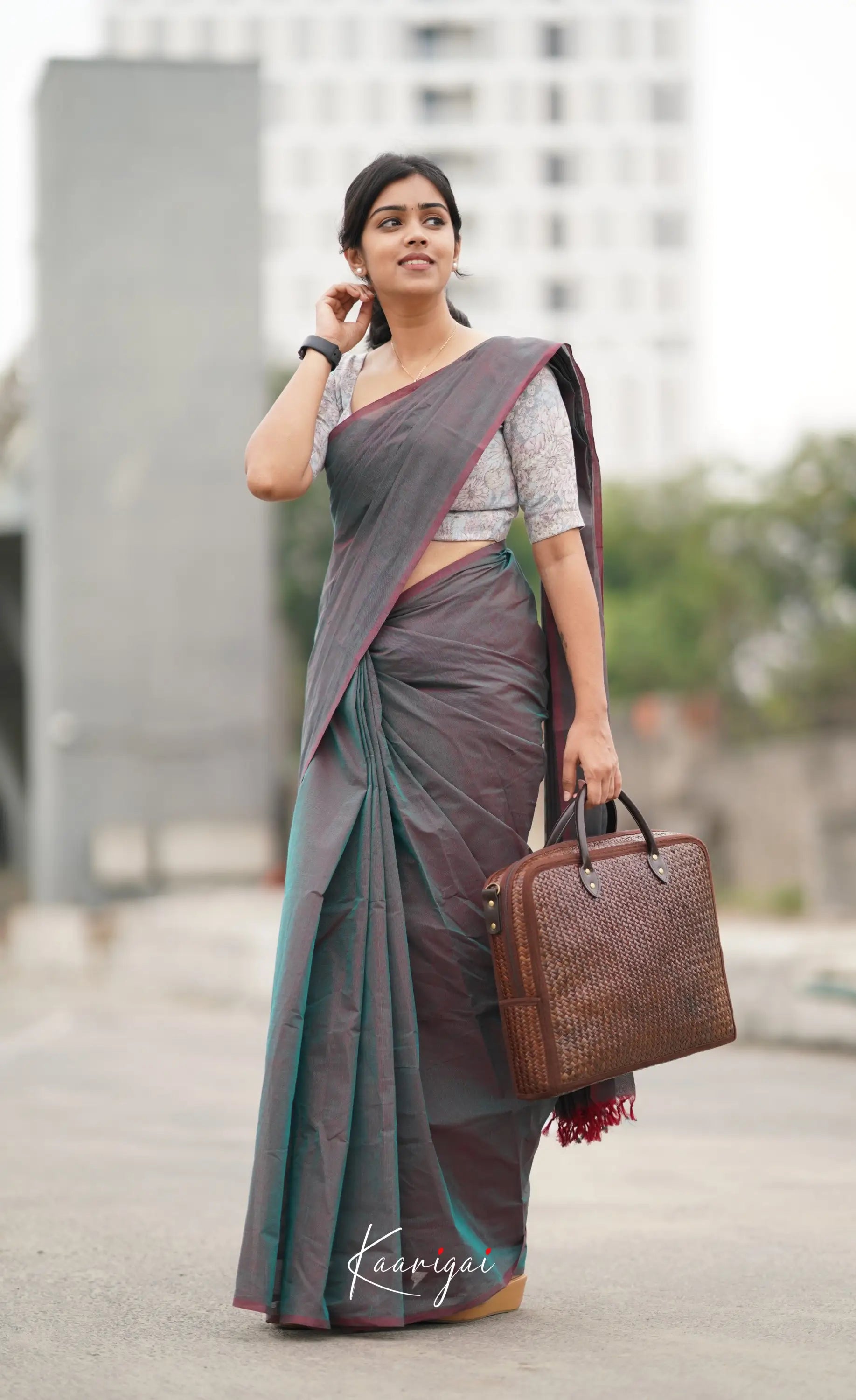 Azhagi - Two Tone Ash Mauve Cotton Saree Sarees