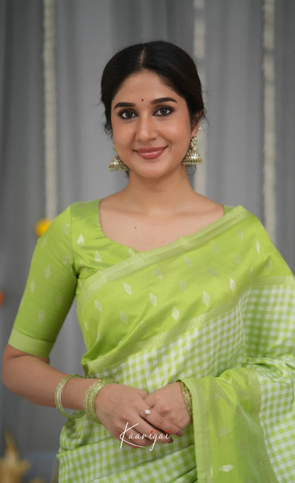 Blended Silk Saree - Light Green Sarees