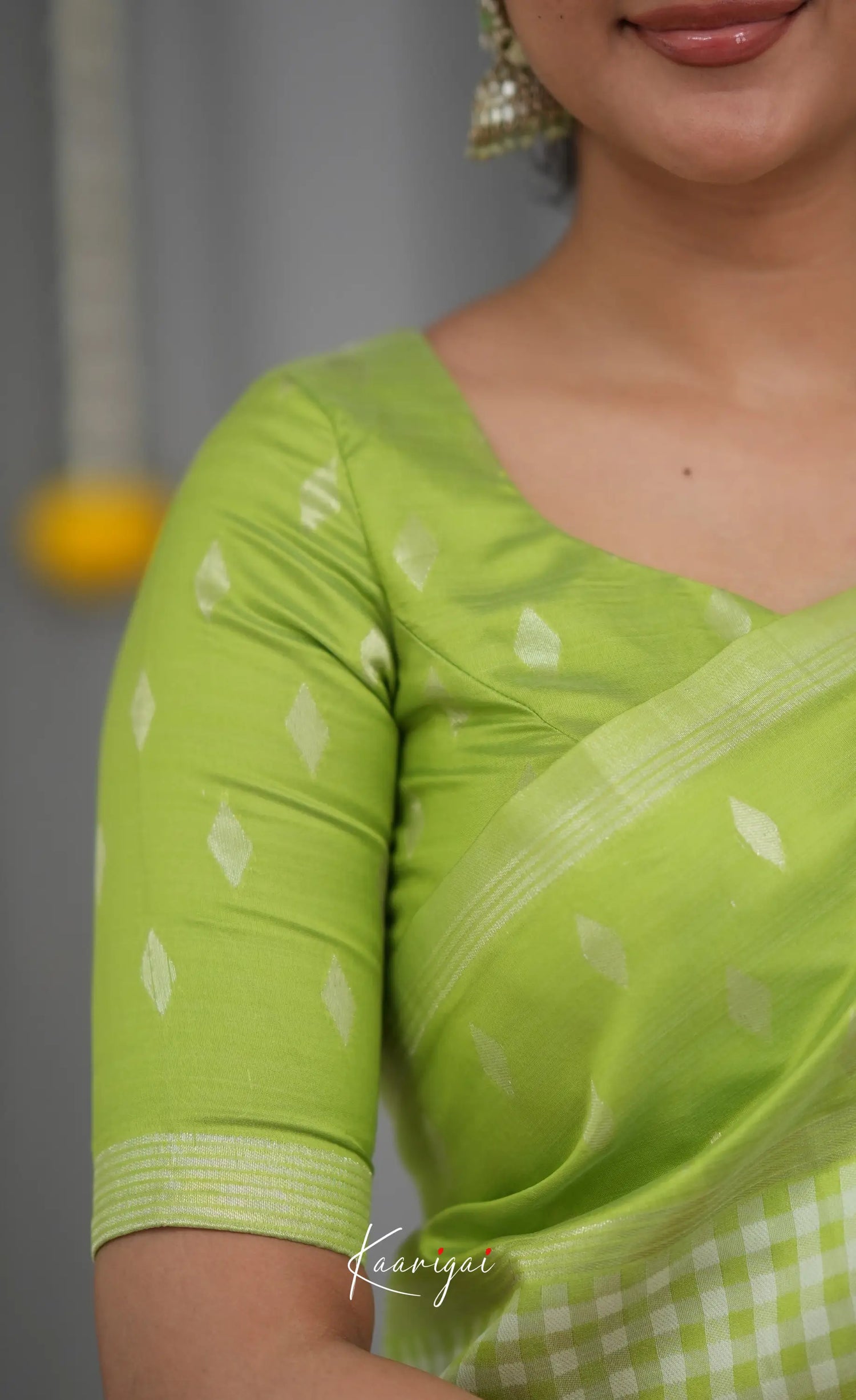 Blended Silk Saree - Light Green Sarees