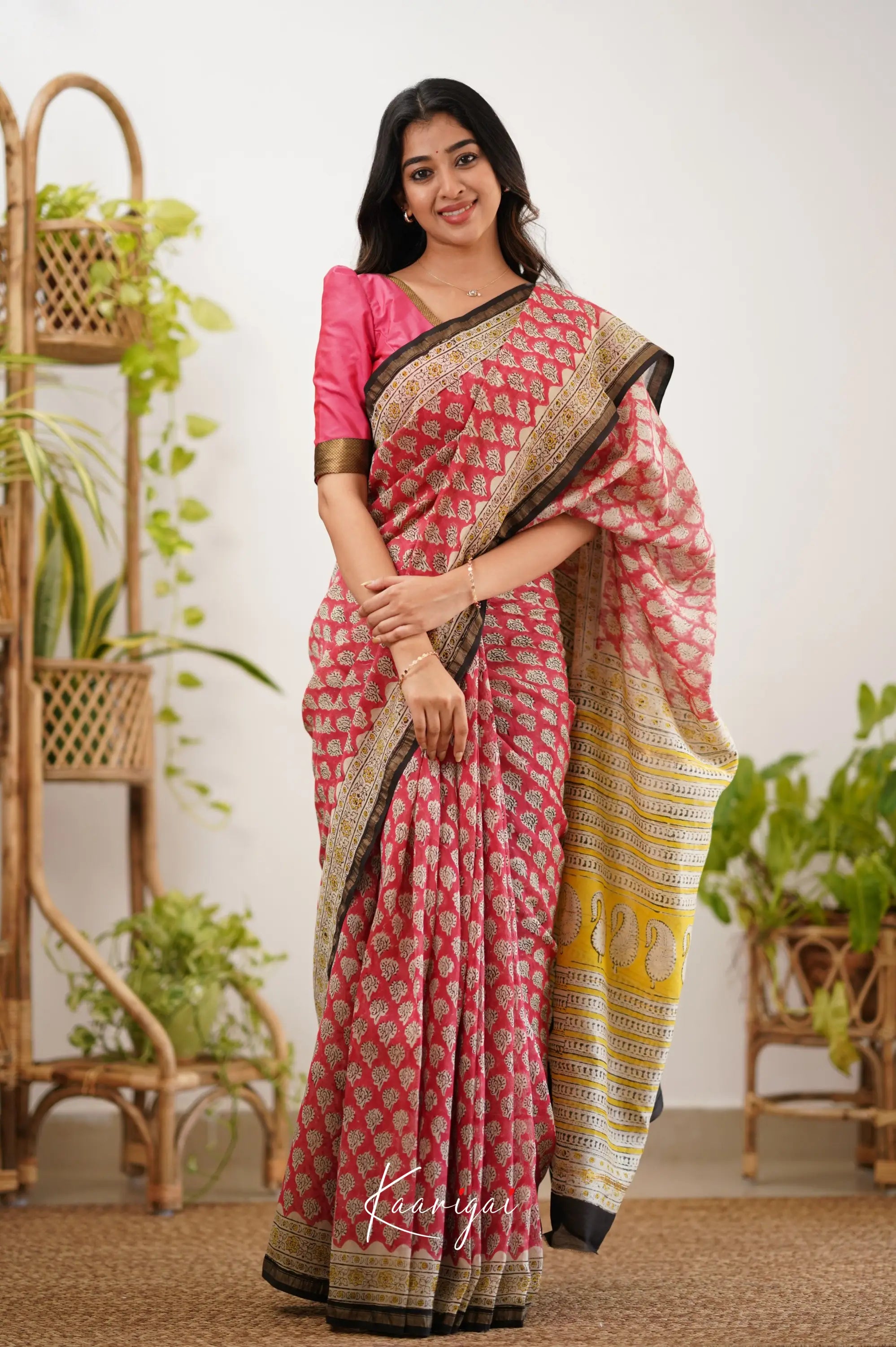 Chaavi Chanderi Saree - Bright Pink And Black Sarees