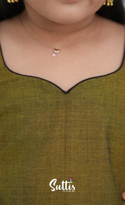 Cotton Pavadai Sattai Two tone Henna Brown and maroon Kids Suttis