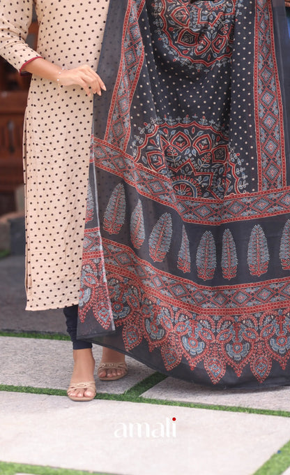 Cream and Dark blue Crush Blend Cotton Salwar - salwar