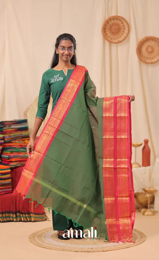 Deep Green With Magenta Pink Chettinad Cotton Dupatta salwar