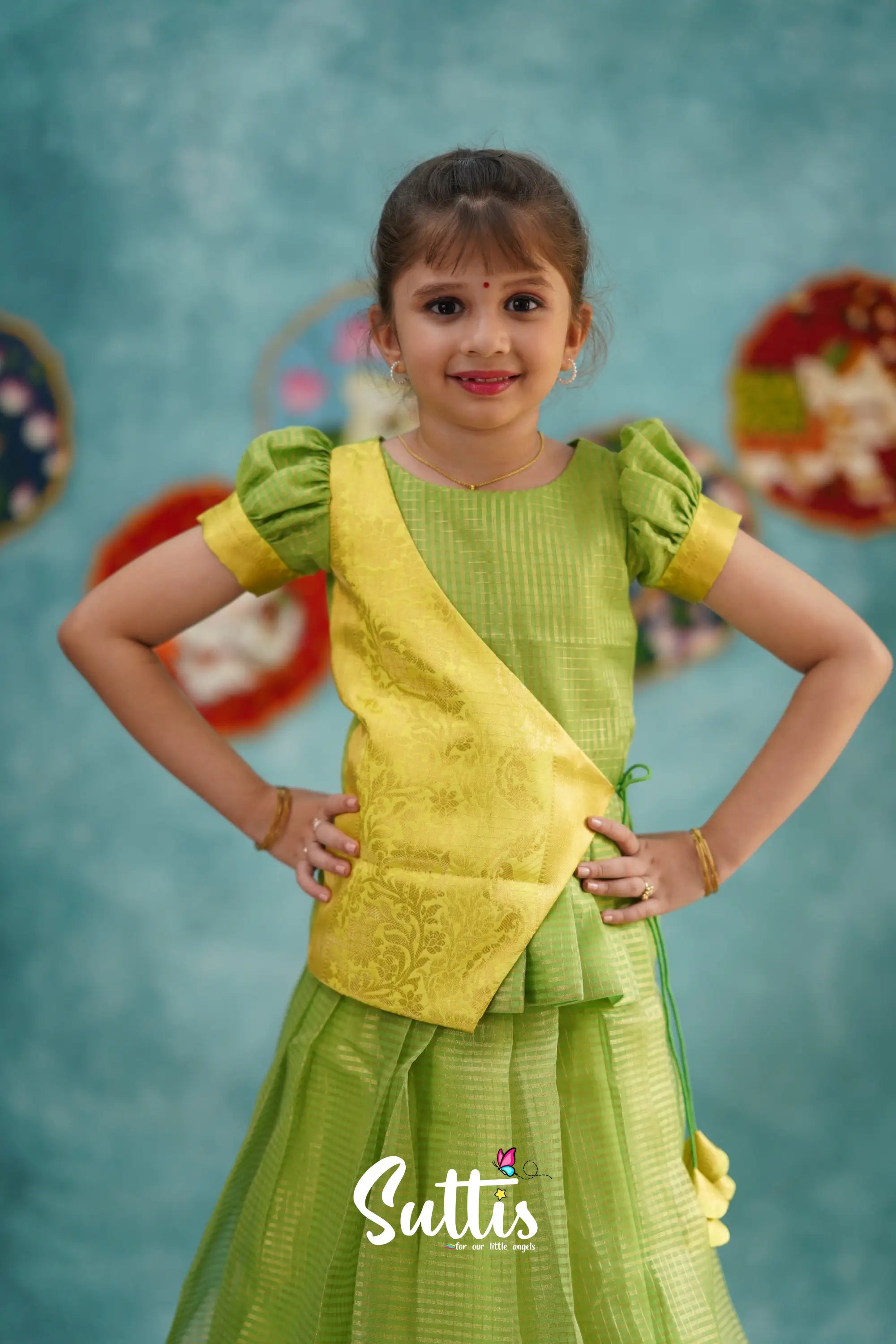 Izhaiyini - Green Organza Top And Skirt Kids-Suttis