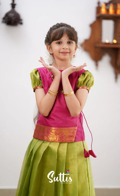 Izhaiyini - Green Shade And Hot Pink Tone Organza Pavadai Sattai Kids-Suttis