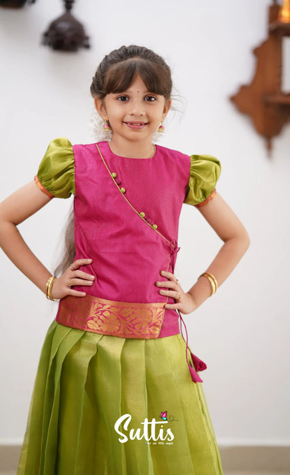 Izhaiyini - Green Shade And Hot Pink Tone Organza Pavadai Sattai Kids-Suttis