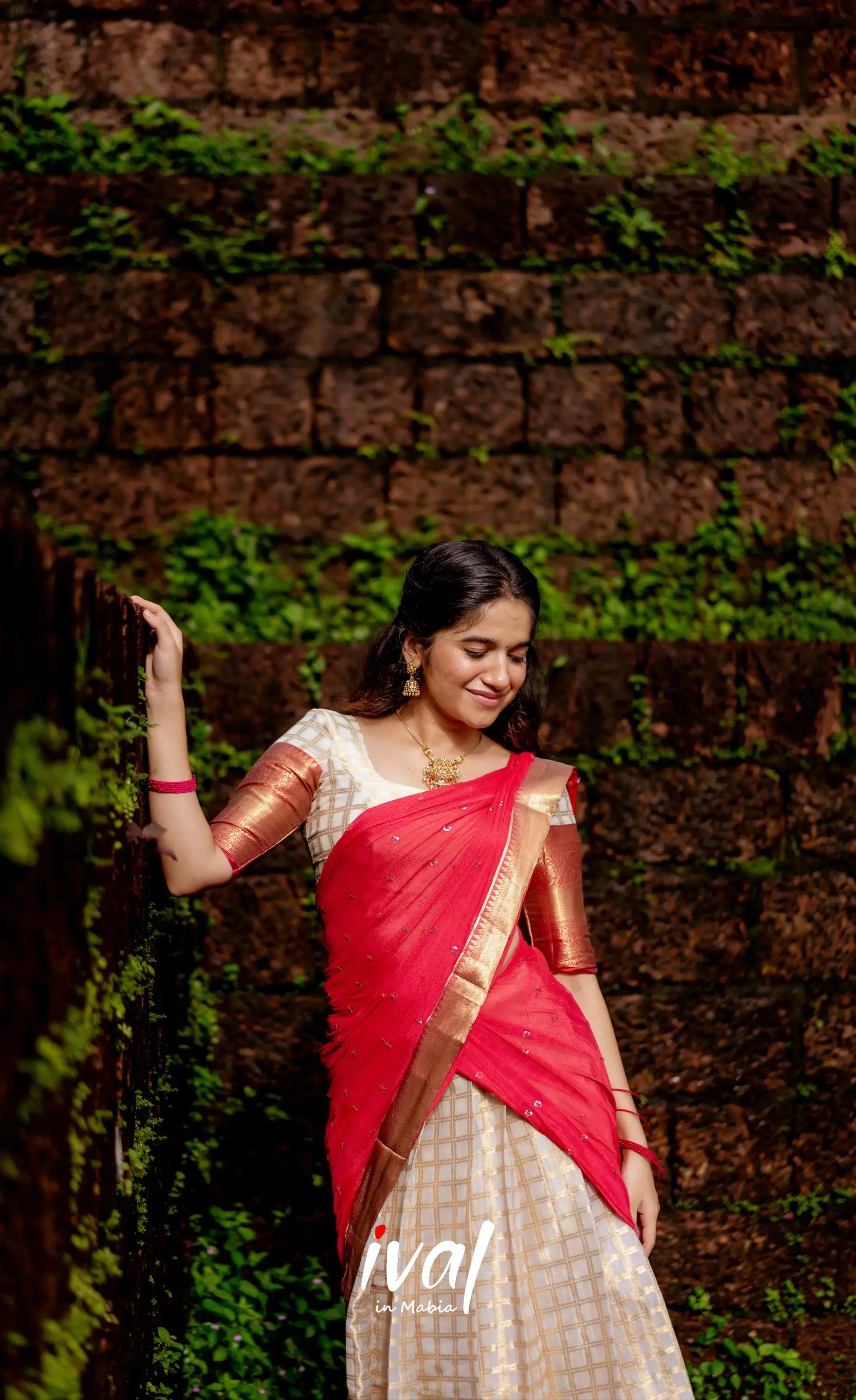 Izhaiyini Organza Halfsaree - Offwhite And Tone Of Red Half Sarees