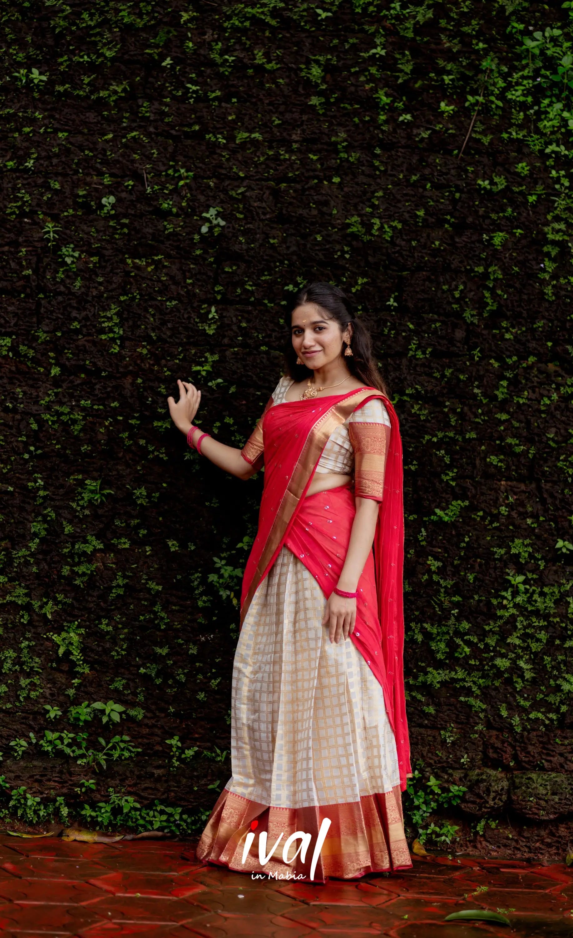 Izhaiyini Organza Halfsaree - Offwhite And Tone Of Red Half Sarees