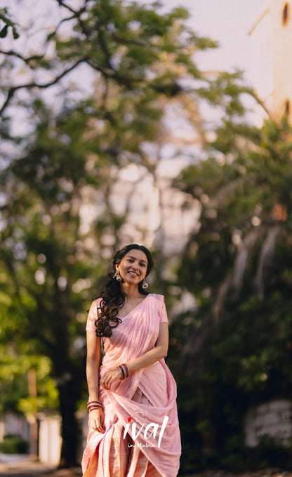 Izhaiyini - Pastel Pink Banarasi Tissue Halfsaree - Half Sarees