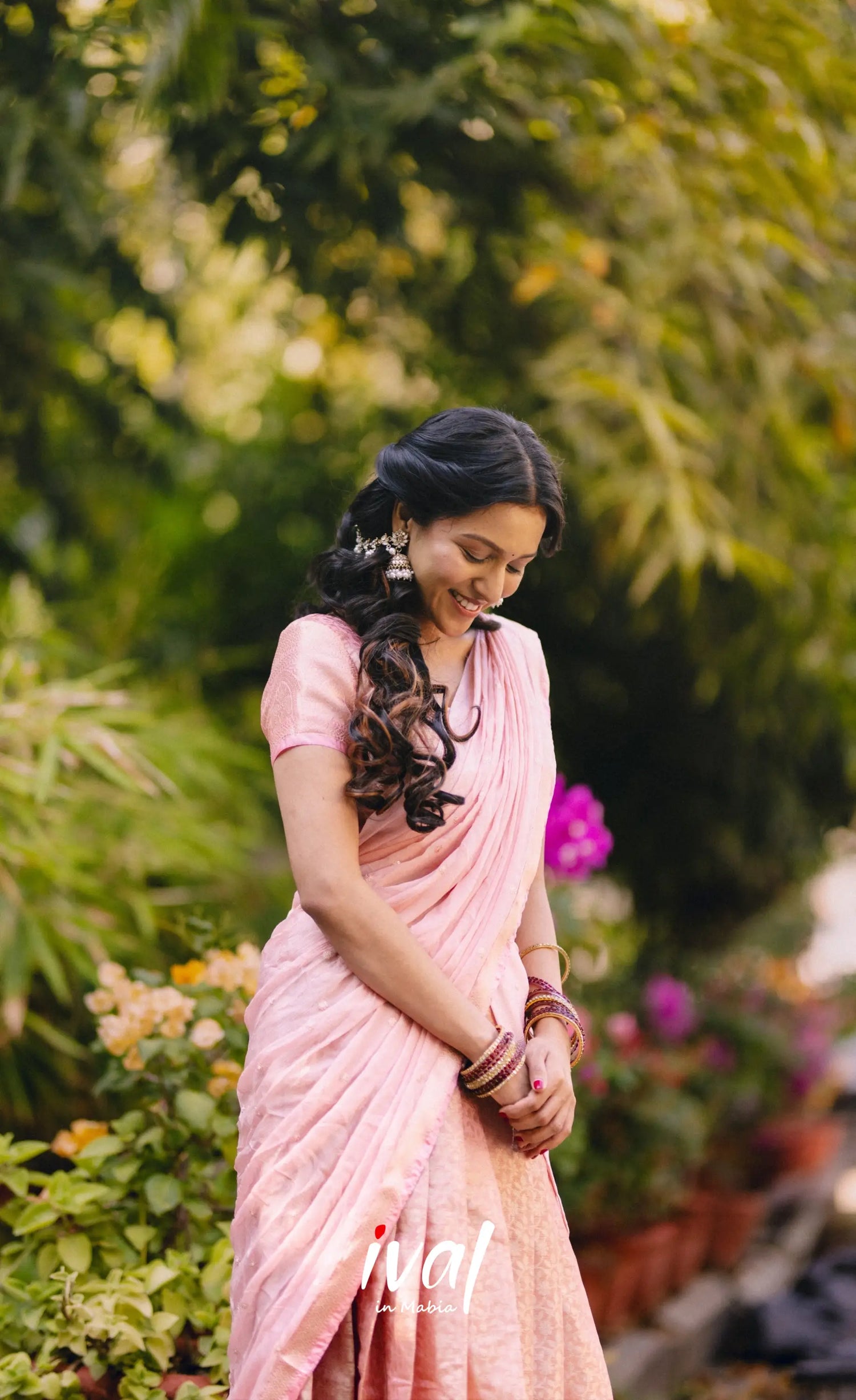 Izhaiyini - Pastel Pink Banarasi Tissue Halfsaree - Half Sarees