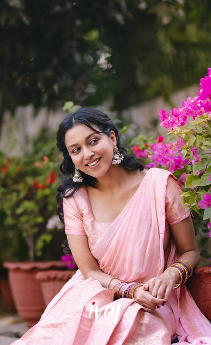 Izhaiyini - Pastel Pink Banarasi Tissue Halfsaree - Half Sarees