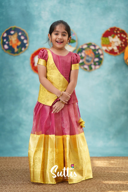 Izhaiyini - Pink Organza Top And Skirt Kids-Suttis