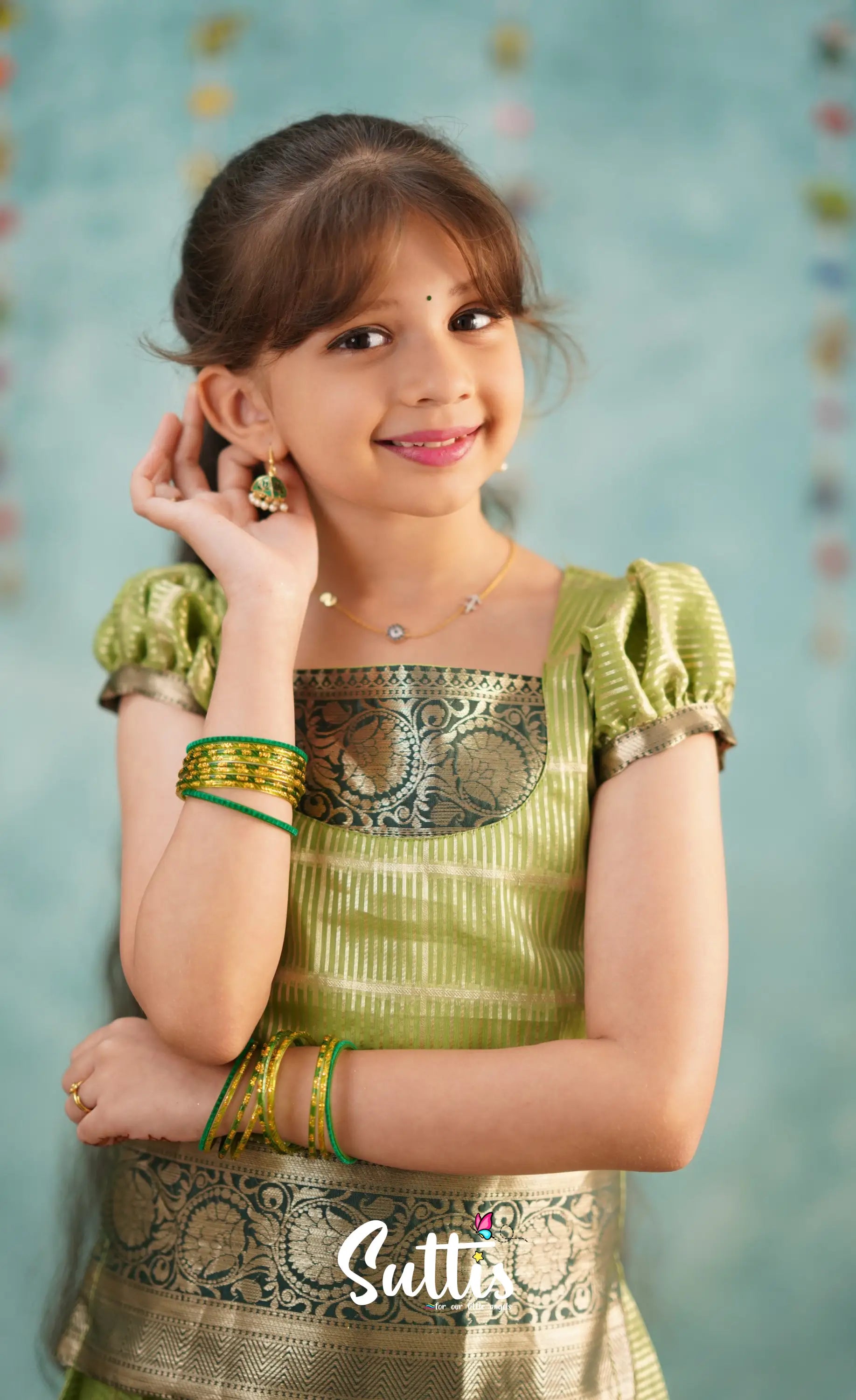 Izhaiyini Pista Green Shade And Dark Tone Organza Pavadai Sattai Kids-Suttis