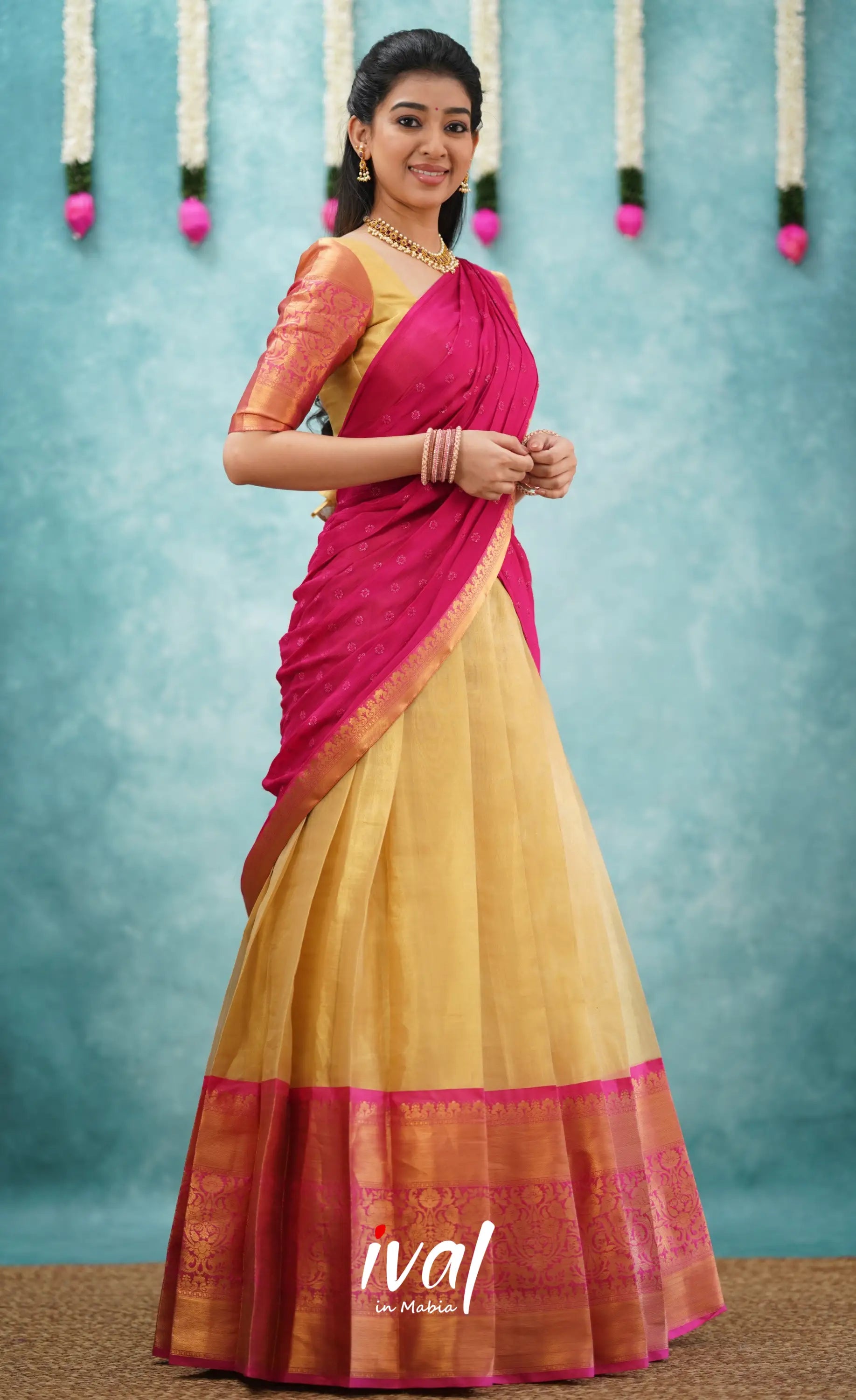 Izhaiyini Shade Of Pink And Gold Tone Organza Halfsaree Half Sarees