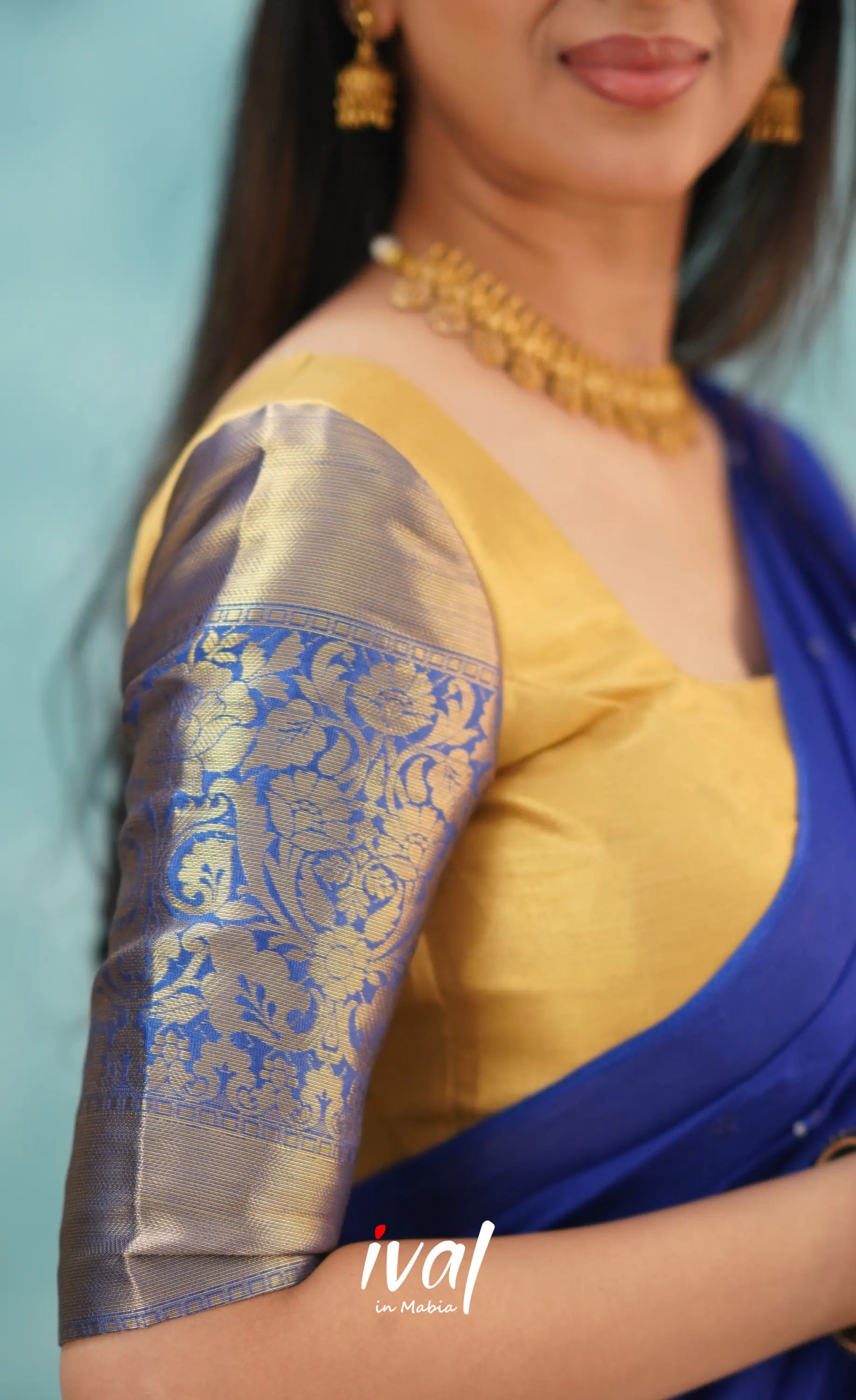 Izhaiyini Shade Of Royal Blue And Gold Tone Organza Halfsaree Half Sarees