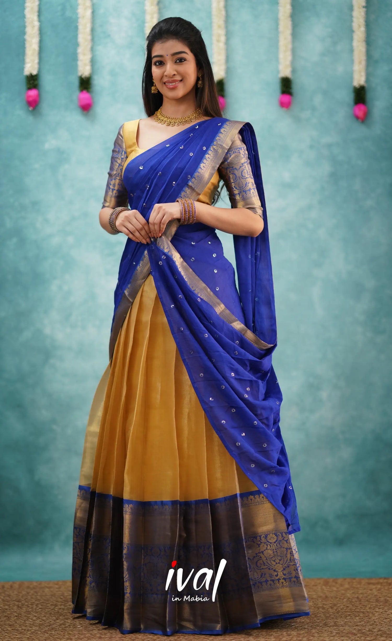 Izhaiyini Shade Of Royal Blue And Gold Tone Organza Halfsaree Half Sarees