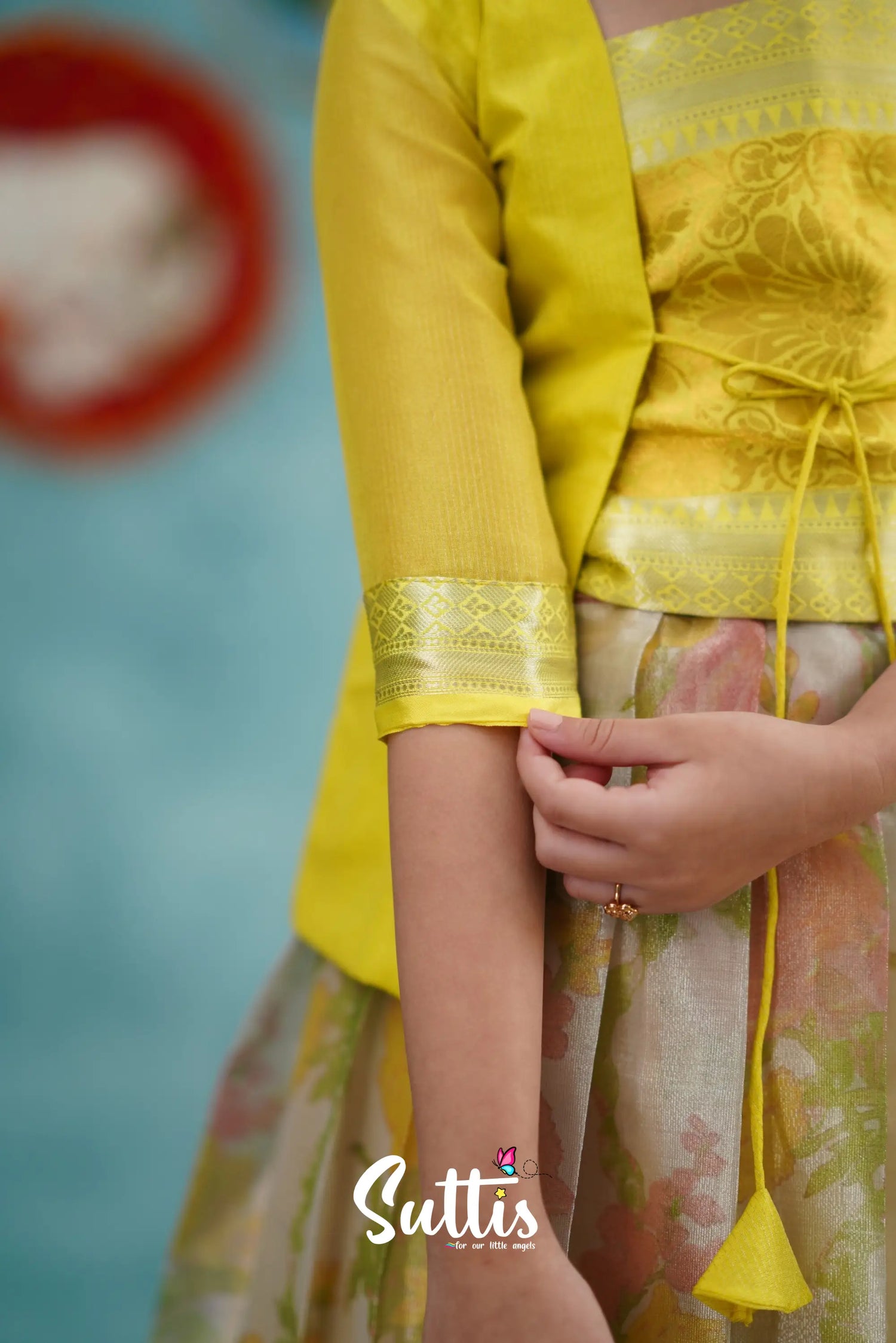 Izhaiyini - Yellow Organza Pavadai Sattai Kids-Suttis