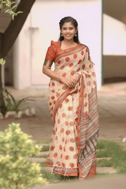 Kamali Kota Saree - Cream And Reddish Maroon Sarees