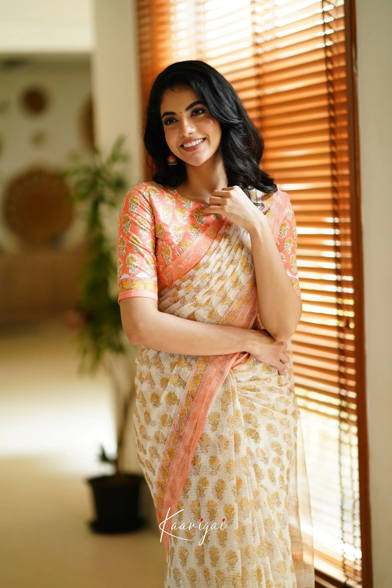 Kamali Kota Saree - White And Peach Sarees