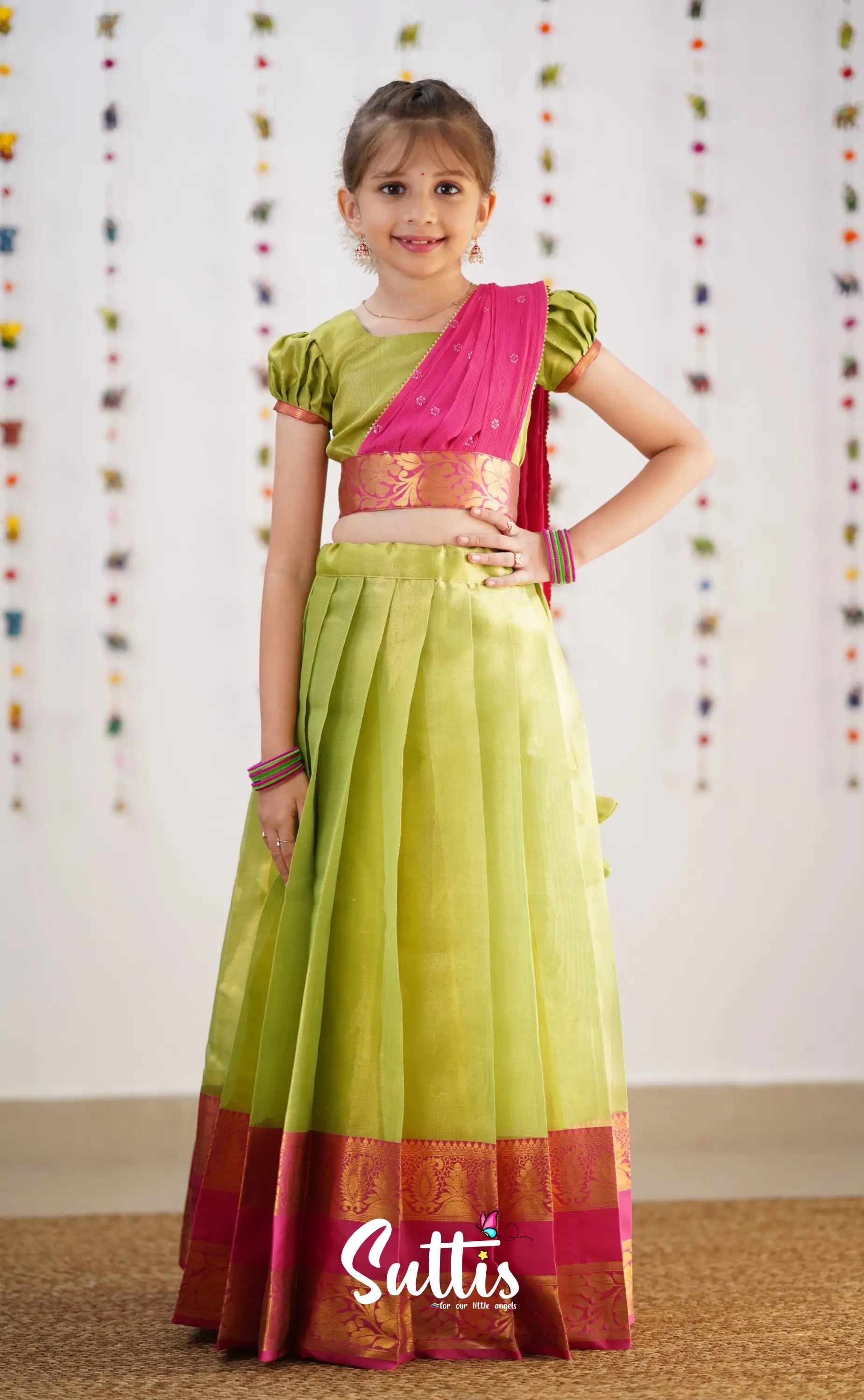 Kumaari Green Shade And Hot Pink Tone Organza Half Saree Kids-Suttis