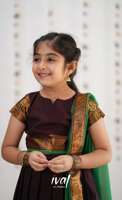 Kumaari Half Saree - Dark Brown &amp; Green Kids-Suttis