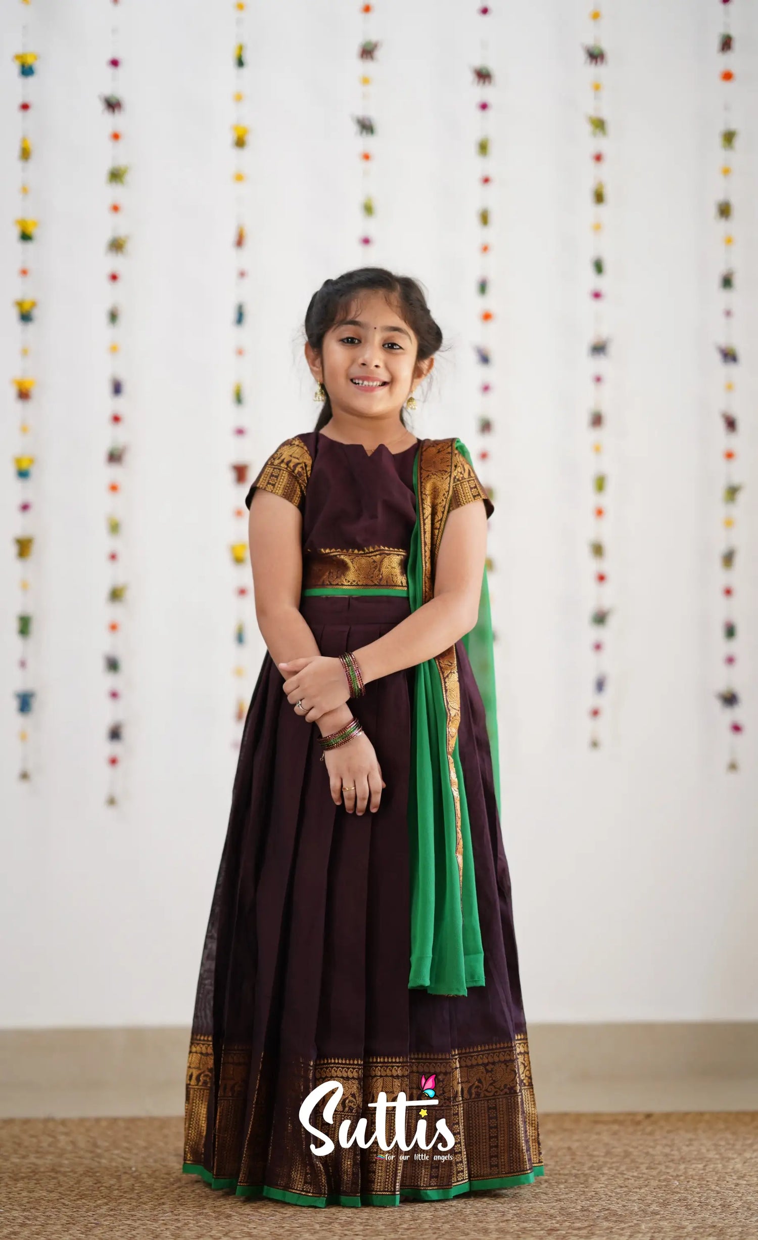 Kumaari Half Saree - Dark Brown &amp; Green Kids-Suttis