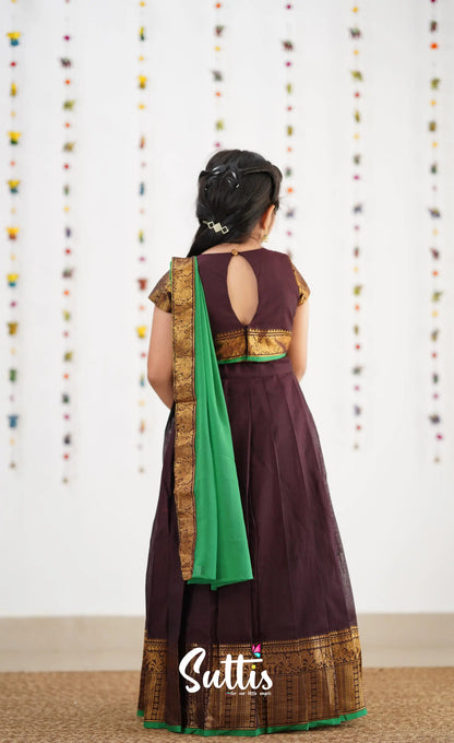 Kumaari Half Saree - Dark Brown &amp; Green Kids-Suttis